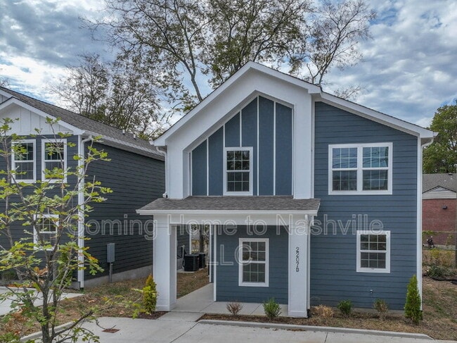 Building Photo - 2207 24th Ave N