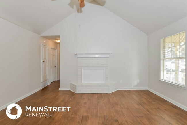 Photo - 2730 Hampden Cove