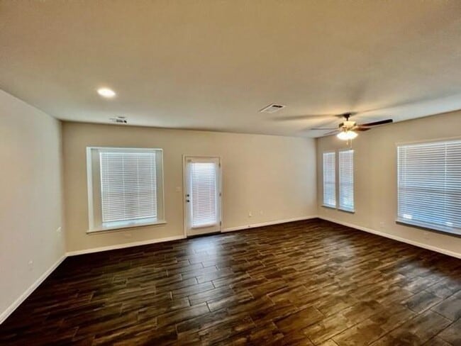 Photo - 17911 Orchidea Way