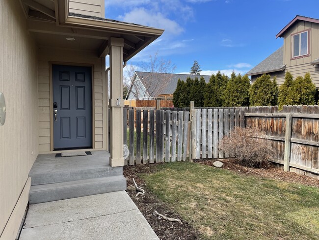 Photo - 145-MHH1145 N Tamarack St