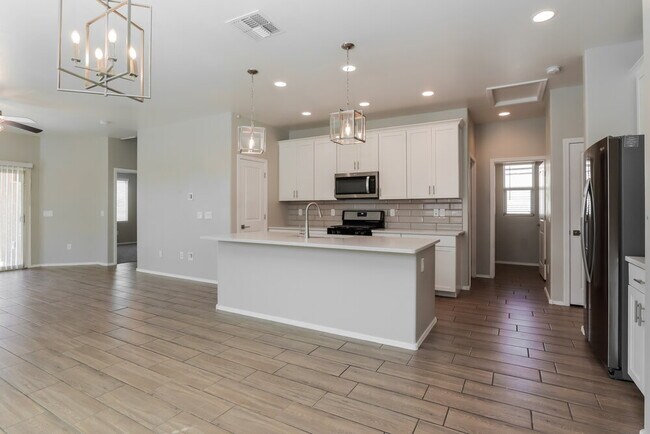 Photo - 334 S Willow Wick Dr