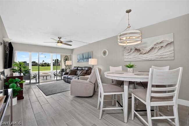 Building Photo - 1624 Pine Valley Dr Unit 117