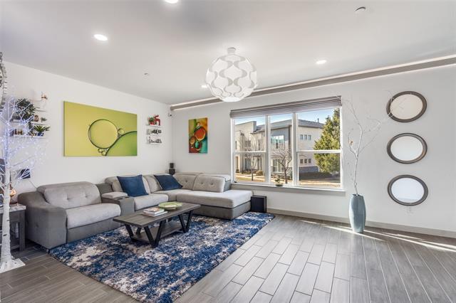 Photo - 515 Wellborn Dr