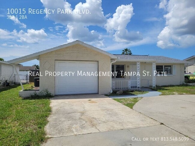 Building Photo - 10015 Regency Park Blvd Rental