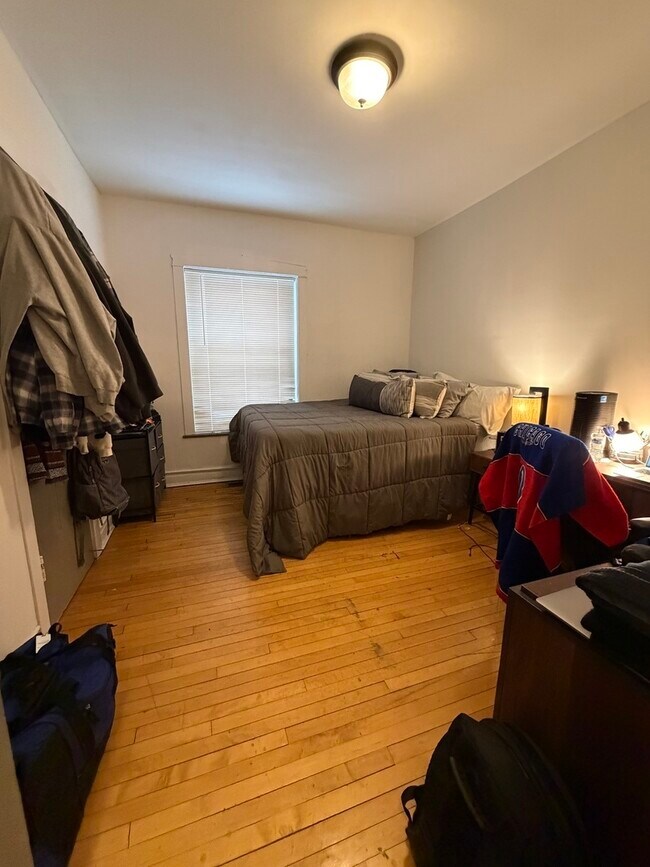 Photo - 3720 N Sheffield Ave Unidad 1S