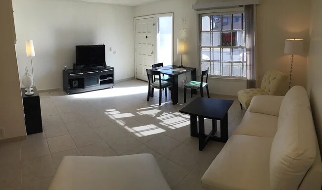 Photo - 1438 Dorothy Ave