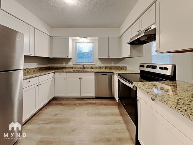 Photo - 6301 Ivory Palm Dr