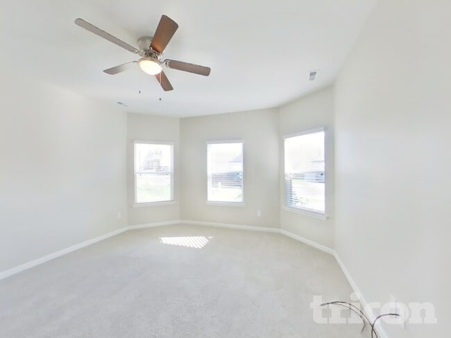 Photo - 126 Harvest Cir