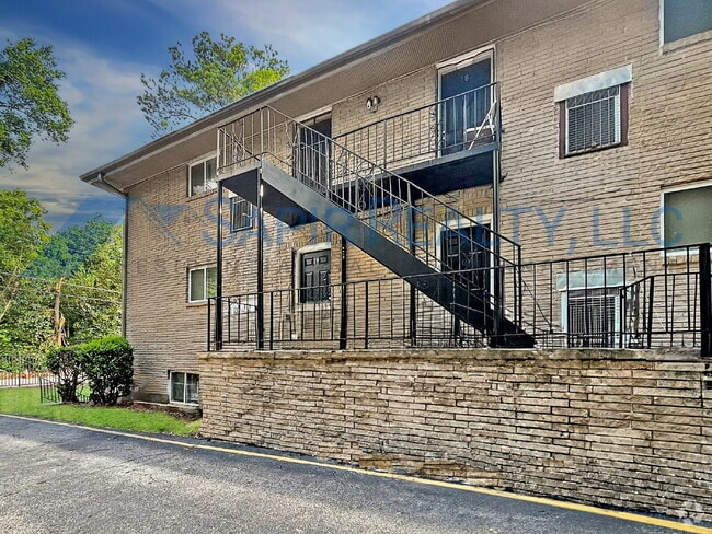 Building Photo - 3300 College St Unit 19 Rental
