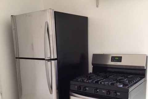 Kitchen - 1807 19th St Unit B