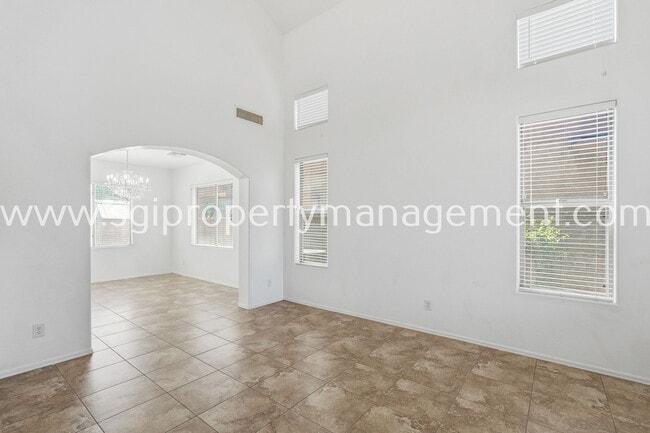 Photo - 6827 N 71st Dr