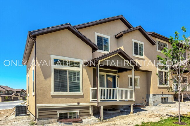 Photo - 1692 Aspen Loop