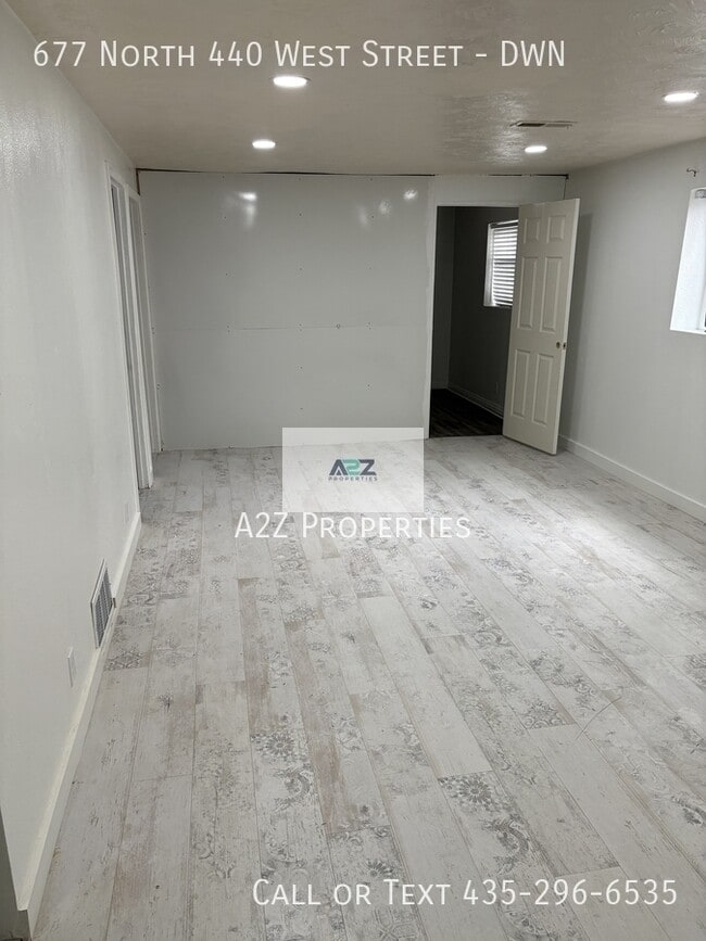 Photo - 677 N 440 W St