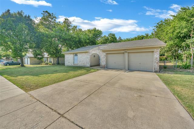 Photo - 6800 Yorkston St