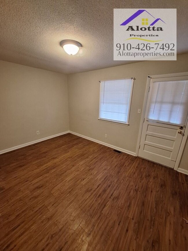 Photo - 4214 S Dowfield Dr