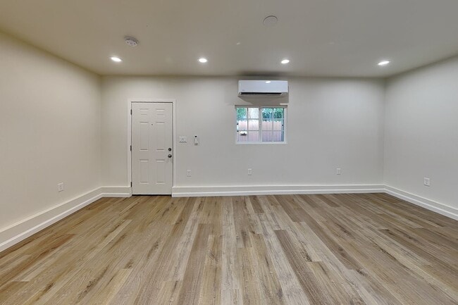 Photo - 10251029wo Unit 1023wo