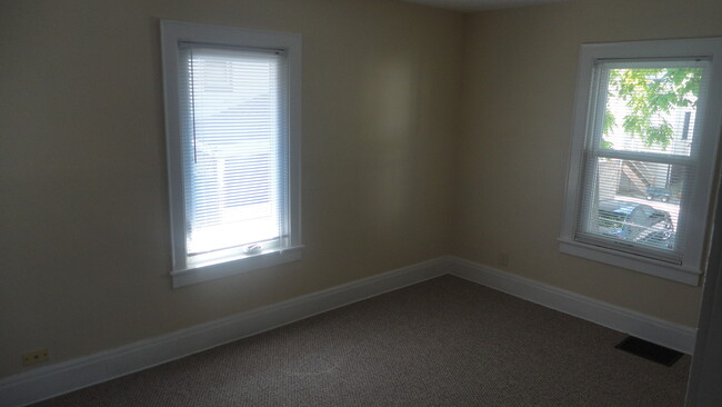 Photo - 540 Short St