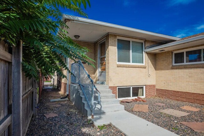Photo - Charming duplex in Platt Park for rent