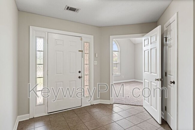 Photo - 633 Ventana Dr