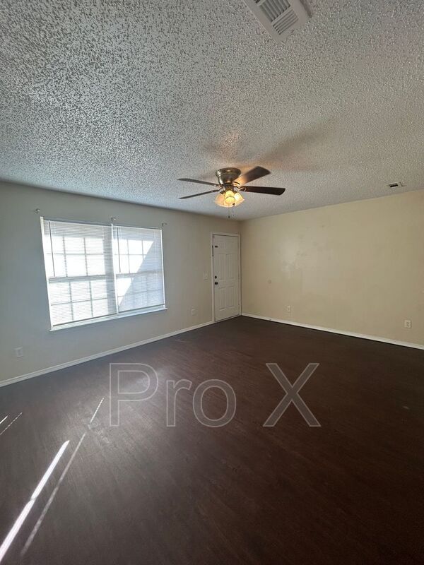 Photo - 3400 SW Landau Ct Unidad Apt 1