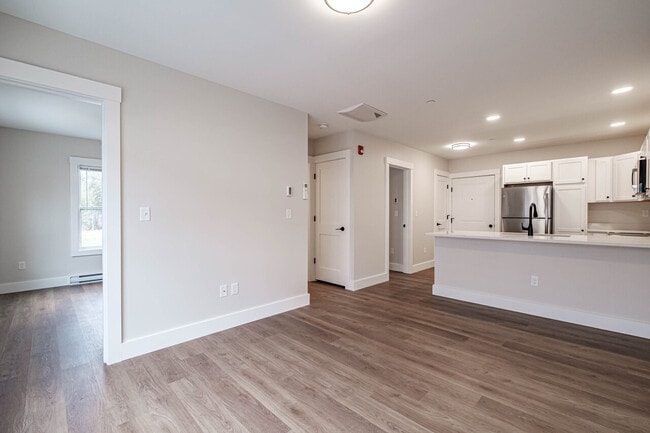 Lakewood Commons - 1 Progress Way Condo Unit 5 - Condo for Rent in ...
