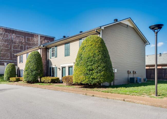 Photo - 102 Academy Square