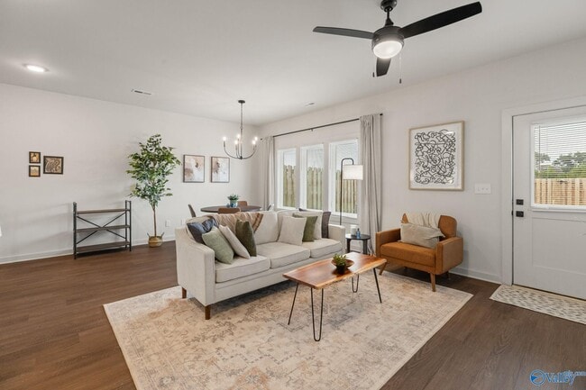 Photo - 2512 Freeman Rd SW