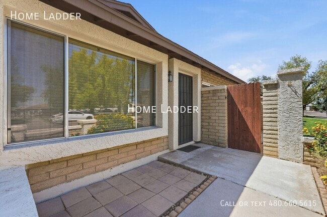 Photo - 1021 W Laguna Dr