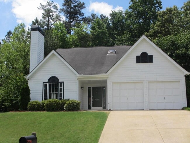 Photo - 175 Douglas Fir Ct Casa