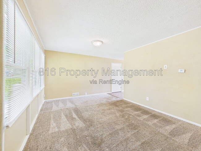 Photo - 7702 E 112th Terrace