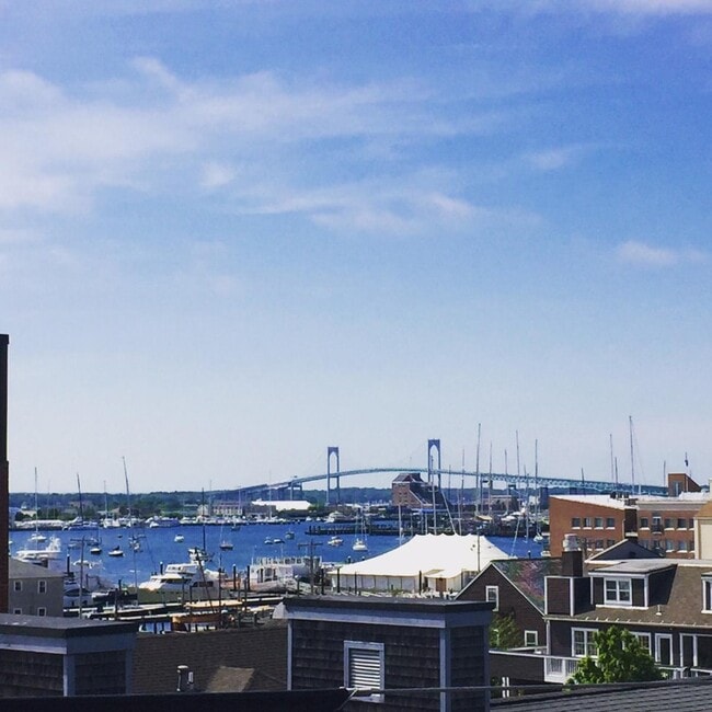 Photo - 378 Thames St