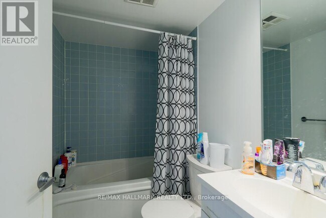 Photo - 36 Lee Centre Dr Unité 911