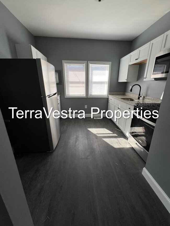 Photo - 3 Bed Single Family in Deepwater! Eligible for $500 Security Deposit.