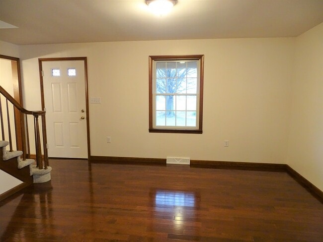 Photo - 2228 Junction Rd