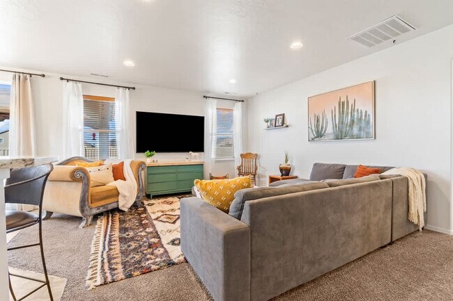 Building Photo - 3905 Winged Dove St Unit ID1460936P