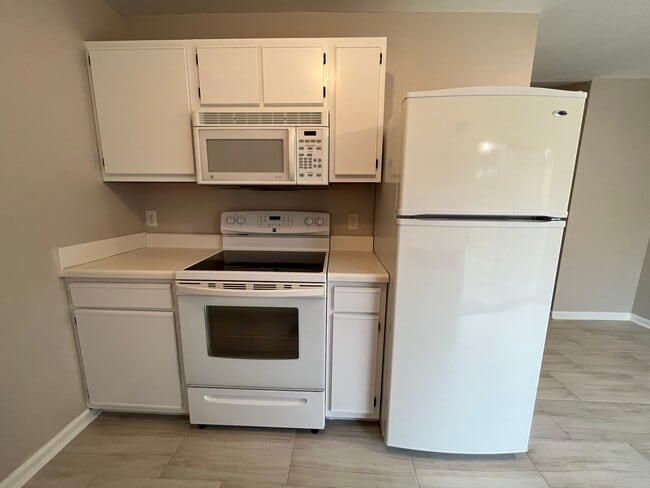 Photo - 2464 Stratford Crossing Dr