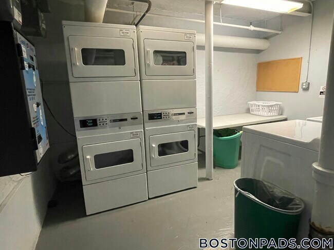 Photo - 286 Chestnut Hill Ave Unit 2