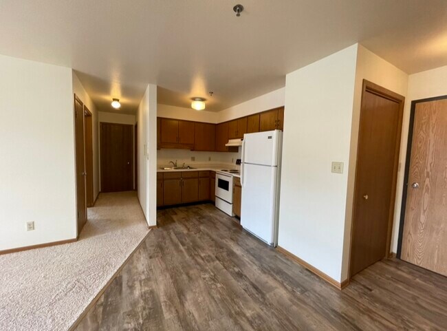 Photo - 715 S Lincoln Dr Unit 6