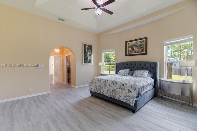 Photo - 18021 49th St N