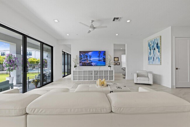 Photo - 12884 Wingspan Ct