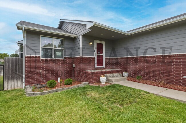 Photo - 1726 Black Oak Ct