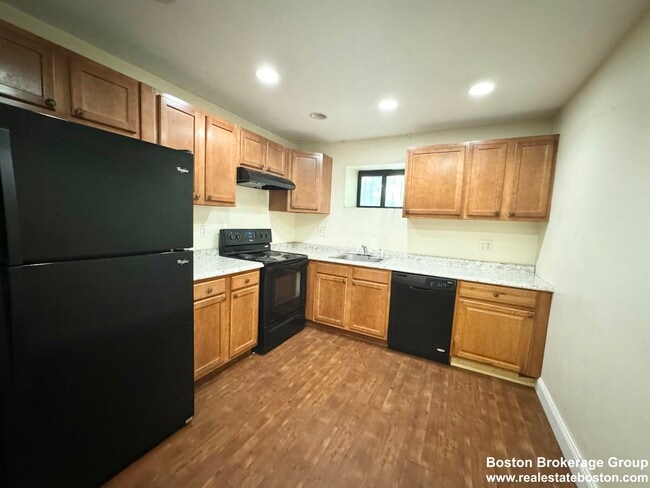 Photo - 15 Ruggles St