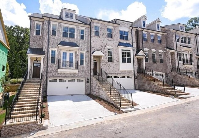 Building Photo - 2766 Avington Ln