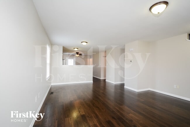 Photo - 4 Flying Fox Way