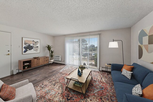 Ridgemoor Apartment Homes