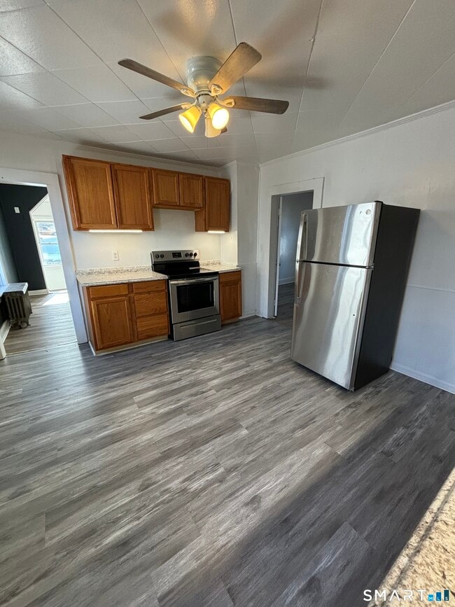 Photo - 126 Main St Unit 1