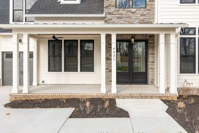 Photo - Like New 4 Bedroom Luxury Home in Franklin TN