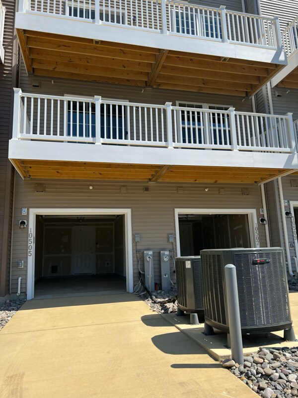 Photo - 10505 Neil Armstrong Way