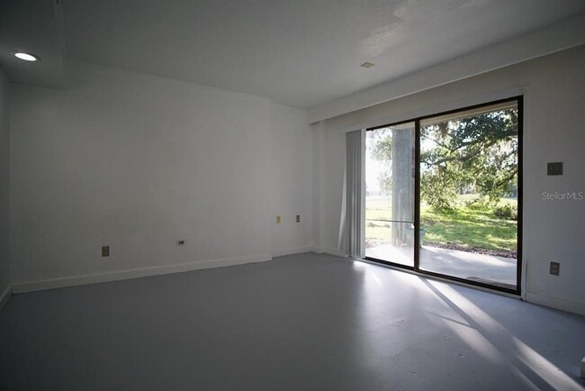 Photo - 5060 Sherwood Ln Unidad 5060