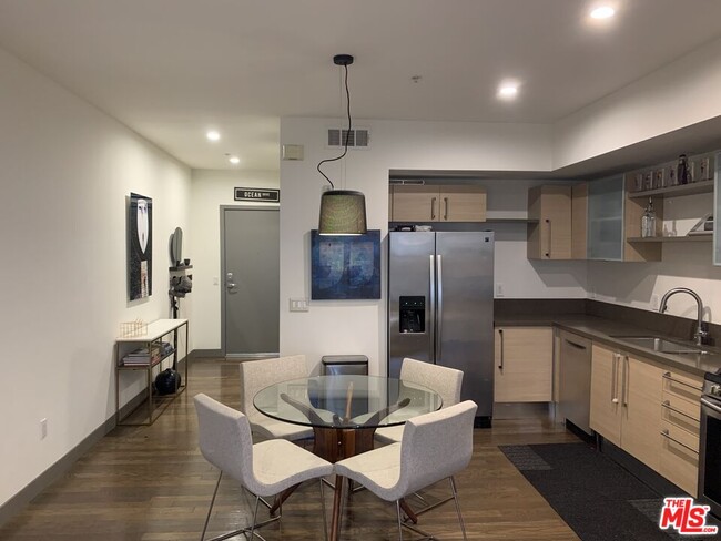 Photo - 1234 Wilshire Blvd Unit 415